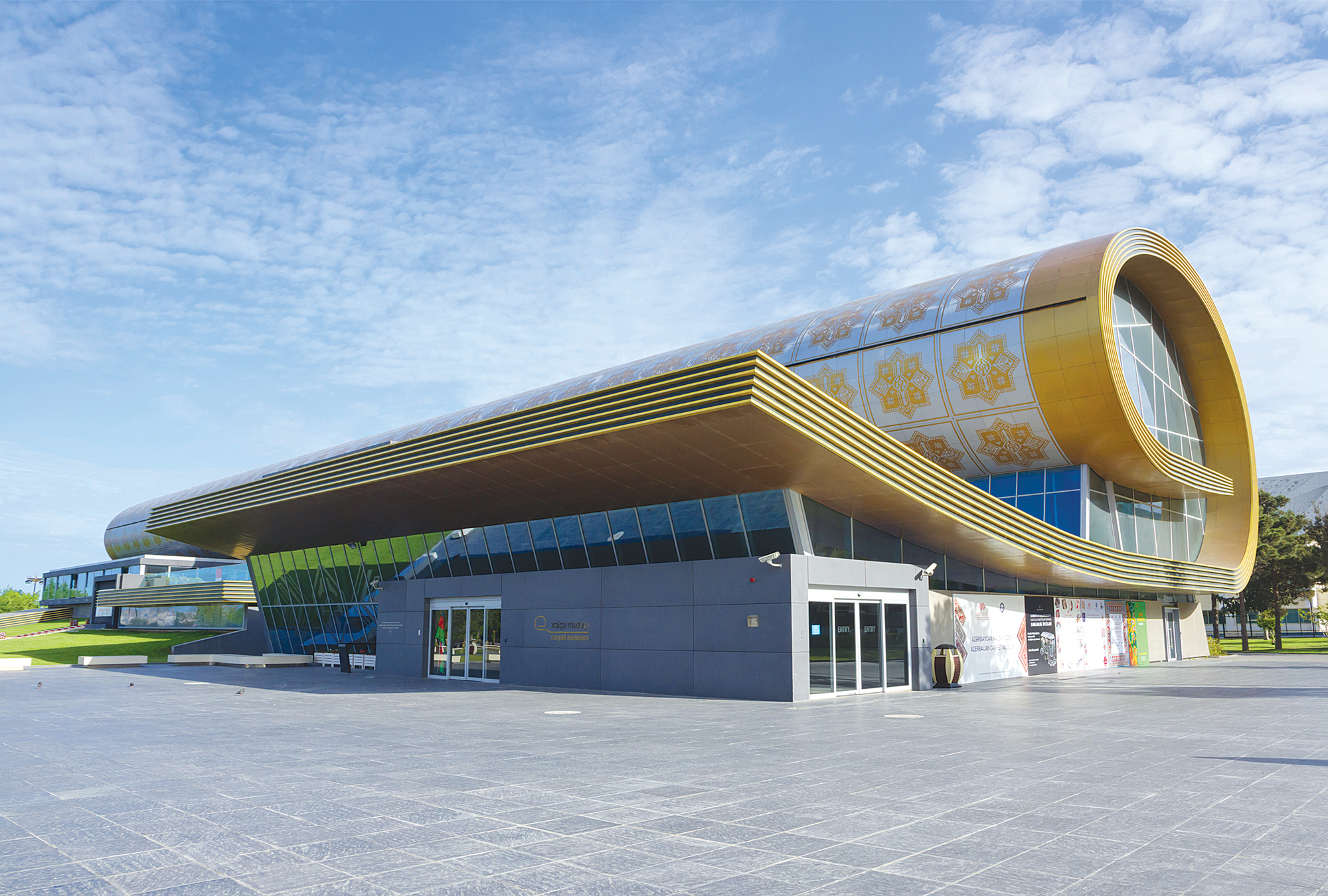 Азербайджанский национальный музей ковра - project image